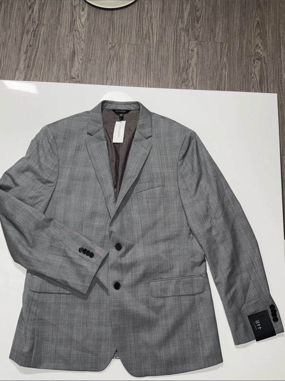 New Banana Republic Men’s Slim Fit Poly Blend Blazer 44R Regular Suit Jacket